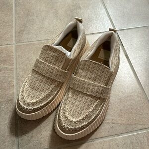 Dolce Vita  Dayo sneaker slip on shoes